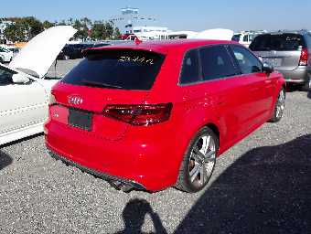 AUDI S3 2015 Image 23