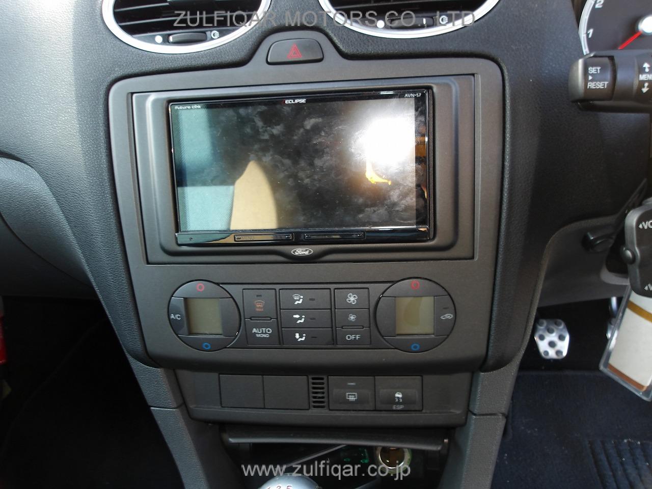 FORD FOCUS 2006 Image 19