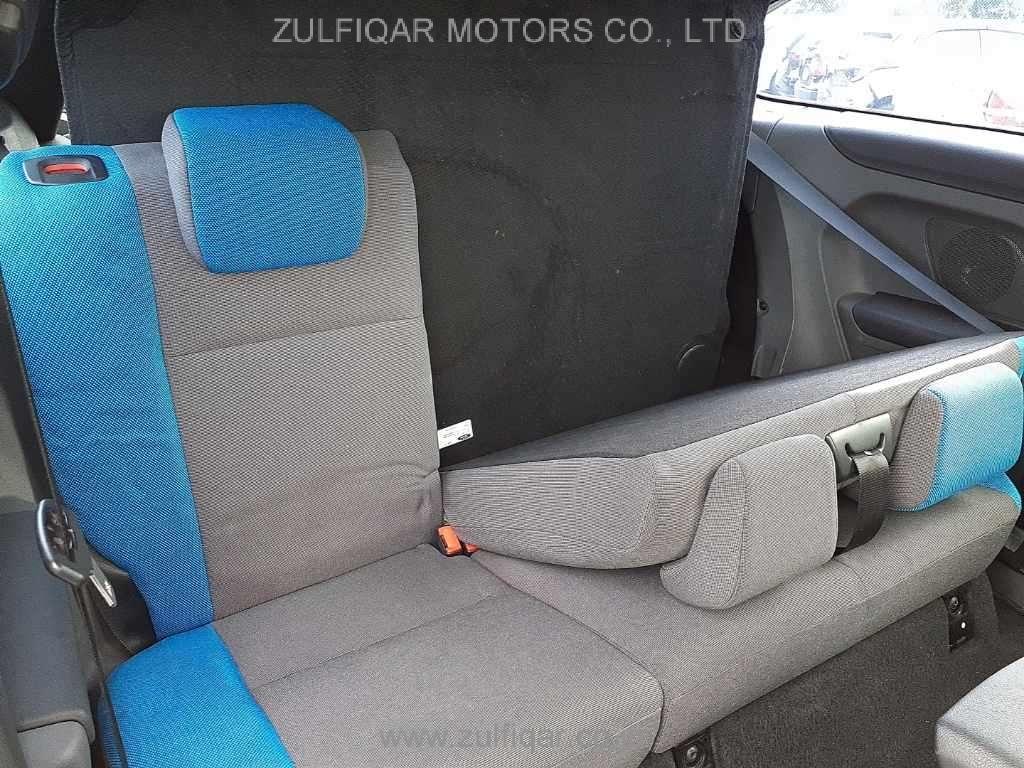 FORD FOCUS 2006 Image 10