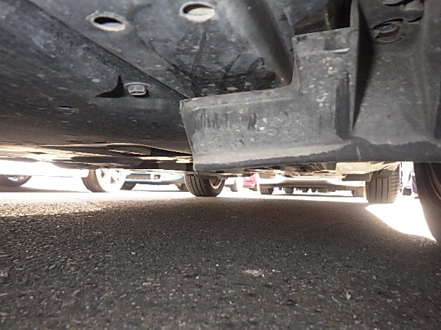 TOYOTA C-HR 2017 Image 23