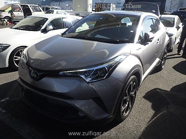 TOYOTA C-HR 2017 Image 4