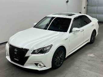 TOYOTA CROWN HYBRID 2015 Image 2