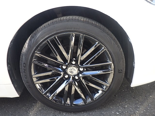 TOYOTA CROWN HYBRID 2015 Image 21