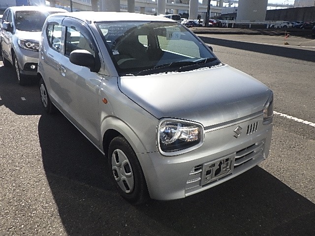 SUZUKI ALTO 2018 Image 24