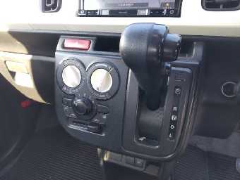 SUZUKI ALTO 2018 Image 10