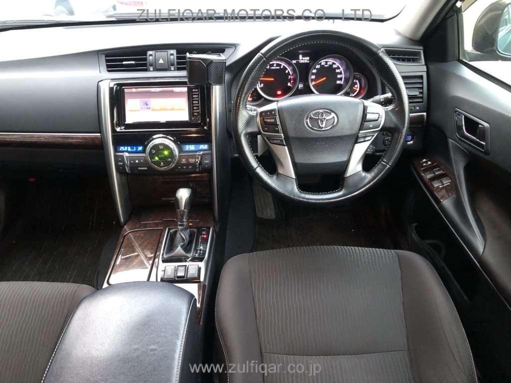 TOYOTA MARK X 2018 Image 6