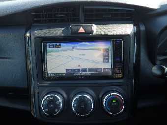 TOYOTA COROLLA AXIO 2018 Image 14