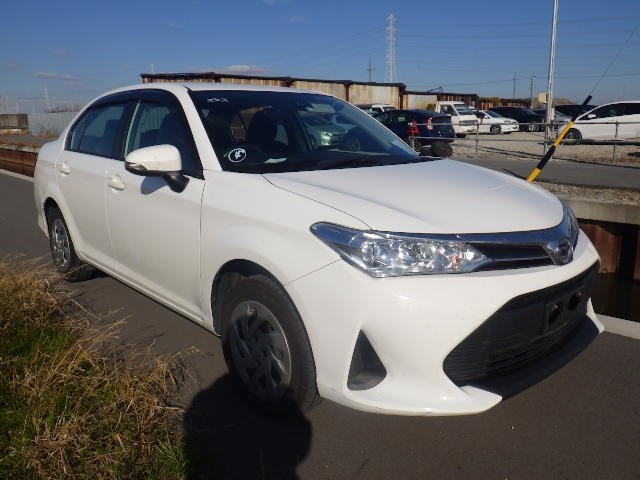 TOYOTA COROLLA AXIO 2018 Image 28