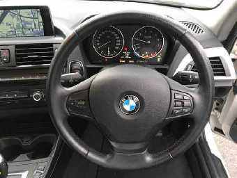 BMW 1 SERIES 2013 Image 7