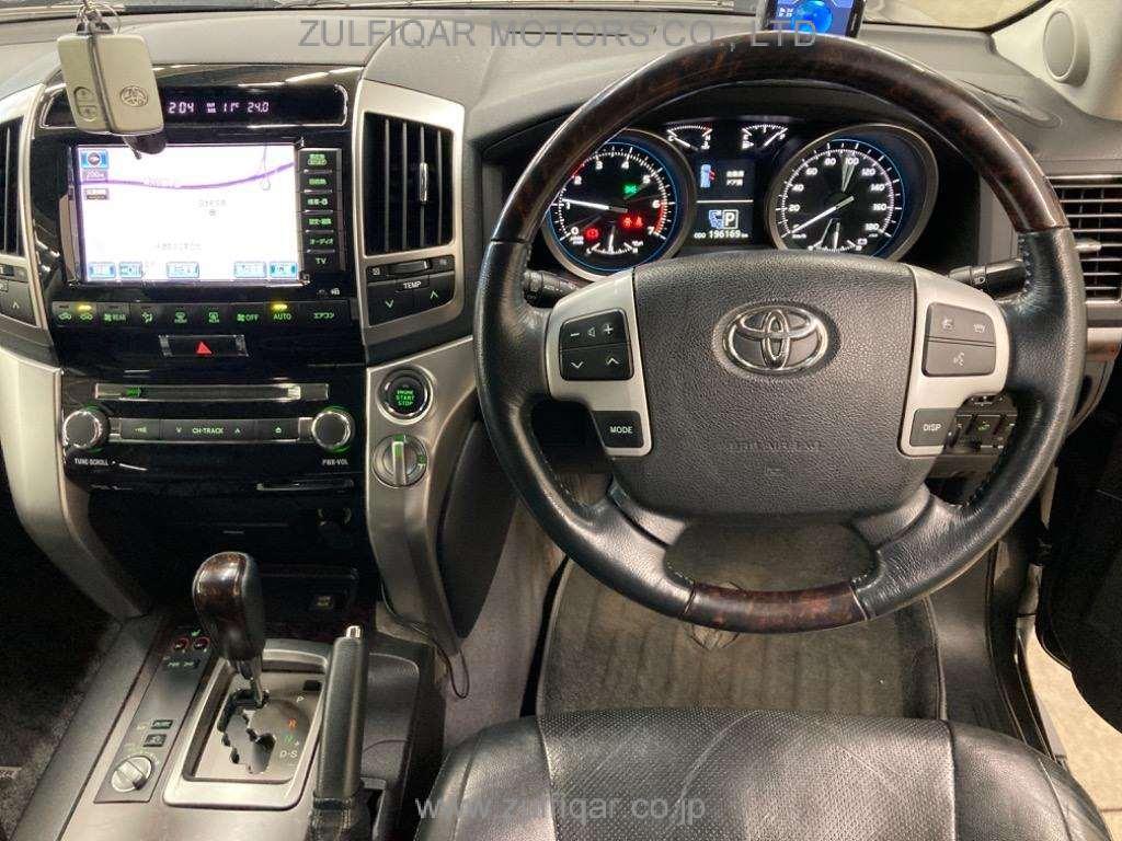 TOYOTA LAND CRUISER 2012 Image 6