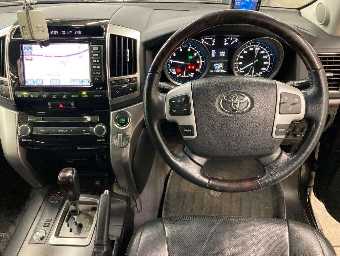 TOYOTA LAND CRUISER 2012 Image 6