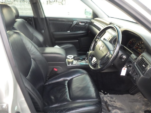 TOYOTA CROWN ESTATE 2003 Image 24