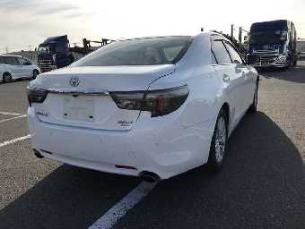 TOYOTA MARK X 2018 Image 18