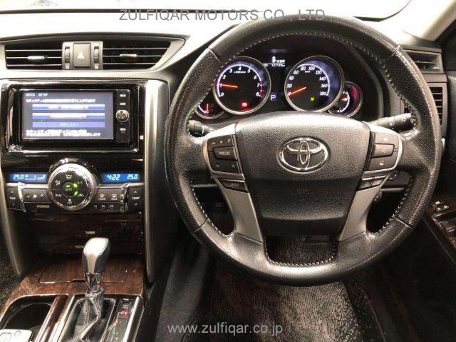 TOYOTA MARK X 2018 Image 6