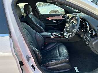 MERCEDES BENZ C CLASS 2018 Image 19
