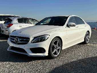 MERCEDES BENZ C CLASS 2018 Image 26