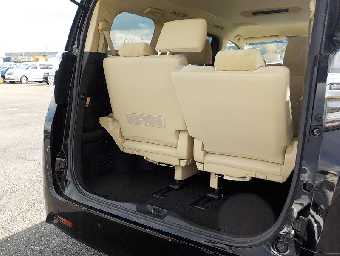 TOYOTA VELLFIRE 2019 Image 18