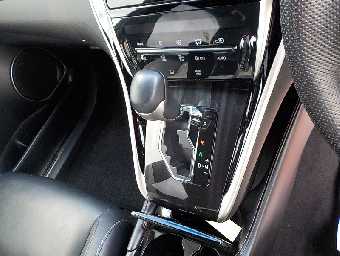 TOYOTA HARRIER 2020 Image 13