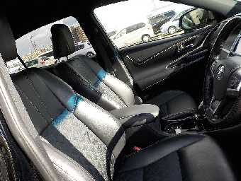 TOYOTA HARRIER 2019 Image 14