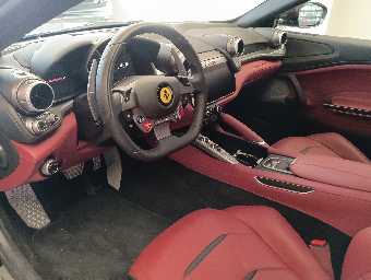 FERRARI GTC4 LUSSO 2020 Image 2