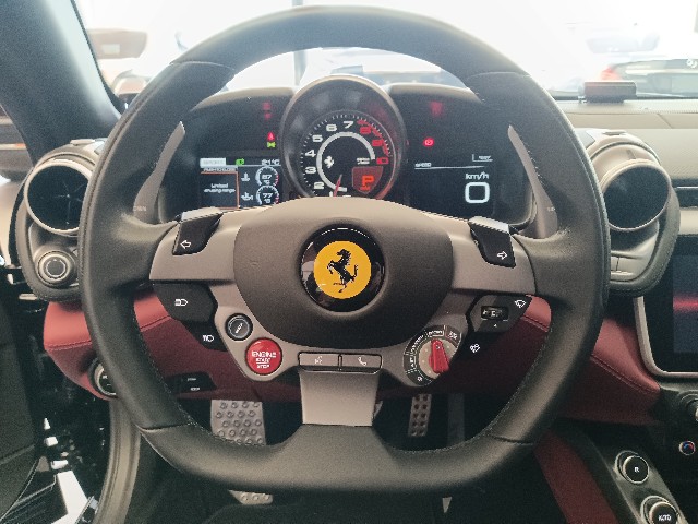 FERRARI GTC4 LUSSO 2020 Image 35