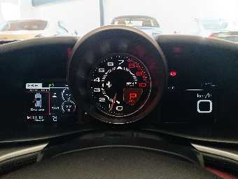 FERRARI GTC4 LUSSO 2020 Image 29