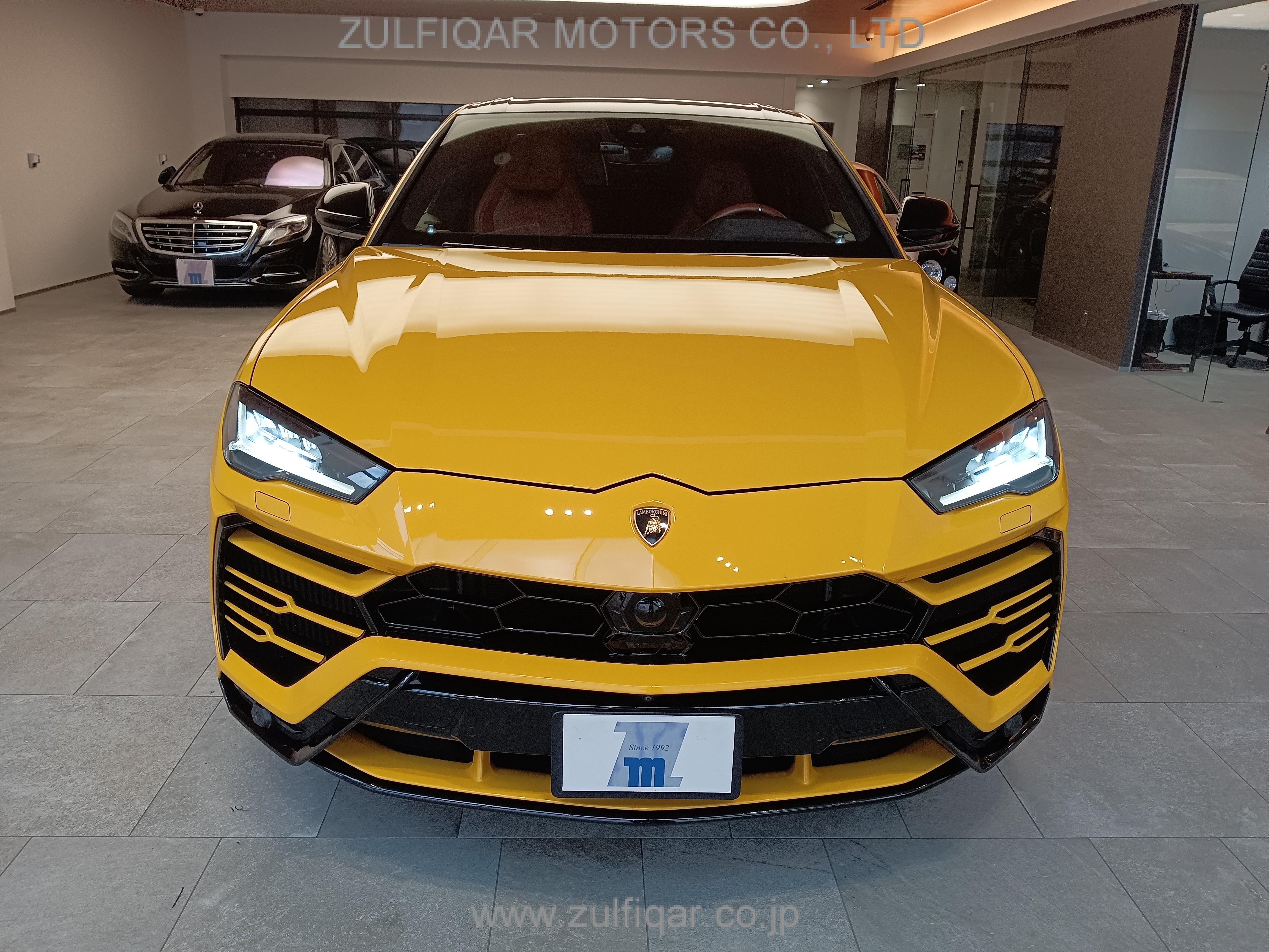 LAMBORGHINI URUS 2018 Image 19