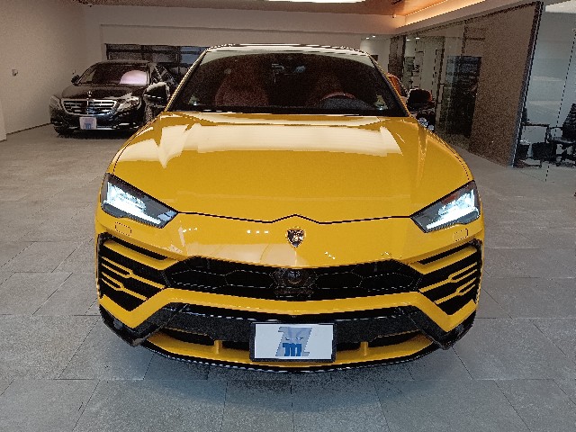 LAMBORGHINI URUS 2018 Image 19