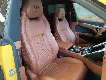 LAMBORGHINI URUS 2018 Image 28