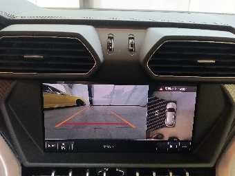 LAMBORGHINI URUS 2018 Image 37