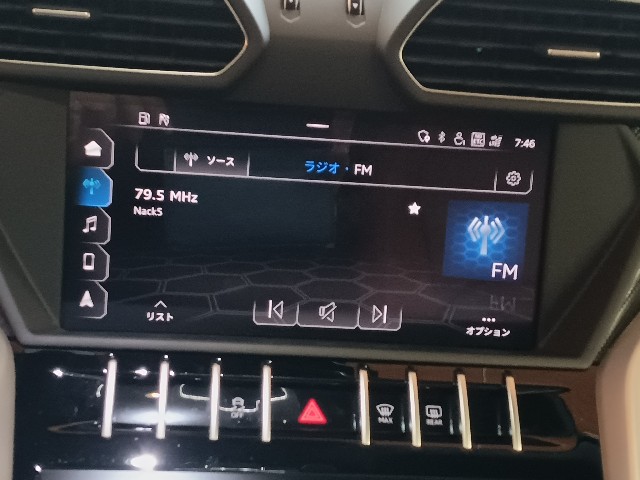 LAMBORGHINI URUS 2018 Image 44