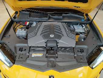 LAMBORGHINI URUS 2018 Image 55