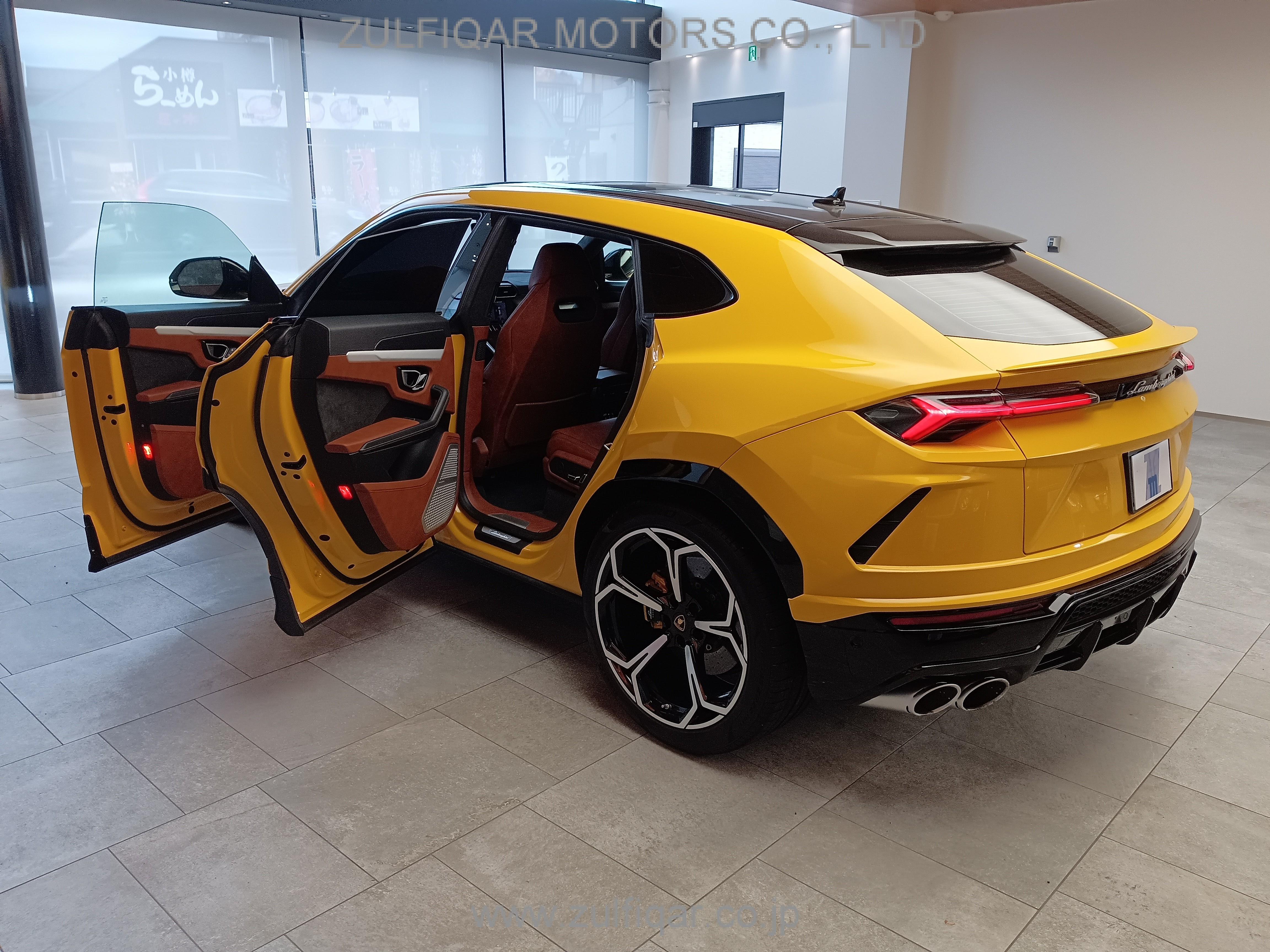 LAMBORGHINI URUS 2018 Image 10