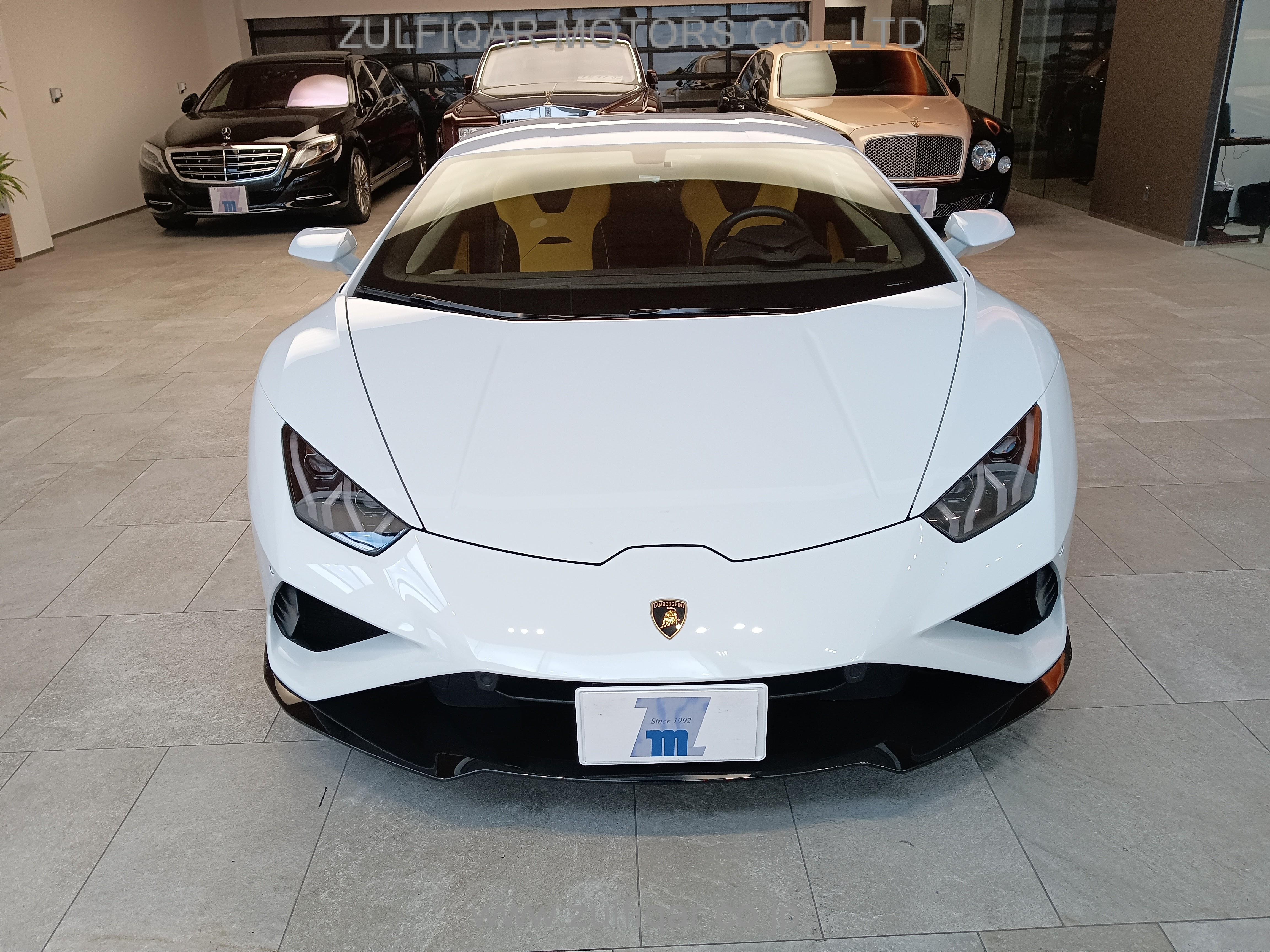 LAMBORGHINI HURACAN 2021 Image 2