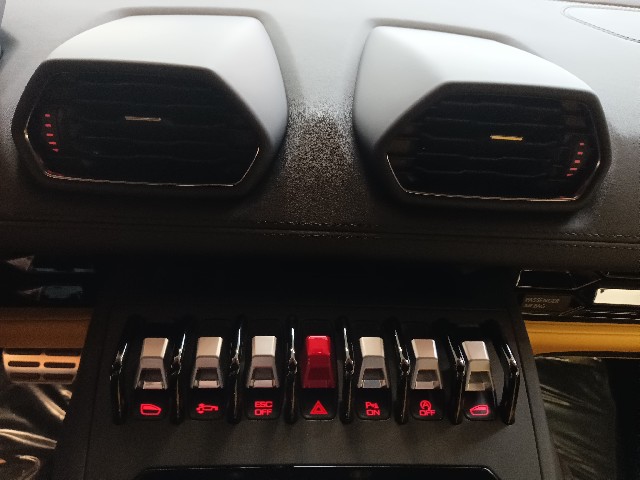 LAMBORGHINI HURACAN 2021 Image 35