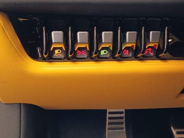 LAMBORGHINI HURACAN 2021 Image 45