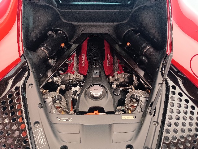 FERRARI SF90 STRADALE 2022 Image 25