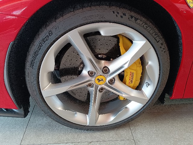 FERRARI SF90 STRADALE 2022 Image 35