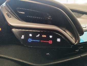 FERRARI SF90 STRADALE 2022 Image 32