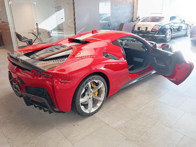 FERRARI SF90 STRADALE 2022 Image 53