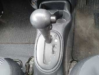 NISSAN MARCH 2018 Image 10