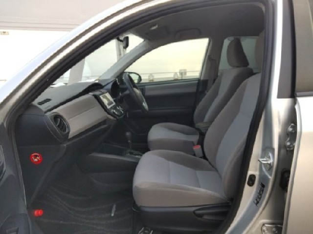 TOYOTA COROLLA AXIO 2014 Image 20