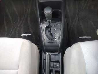 TOYOTA COROLLA AXIO 2014 Image 10