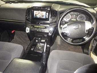 TOYOTA LAND CRUISER 2013 Image 3