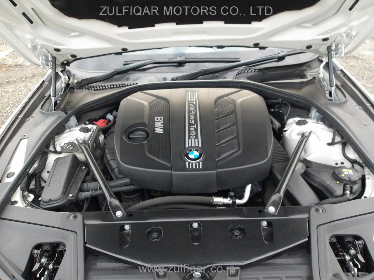 BMW 5 SERIES 2015 Image 22