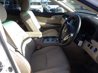 TOYOTA CROWN HYBRID 2011 Image 16