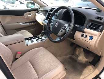 TOYOTA CROWN HYBRID 2011 Image 5