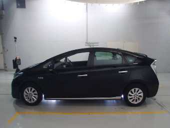 TOYOTA PRIUS PHV 2014 Image 4
