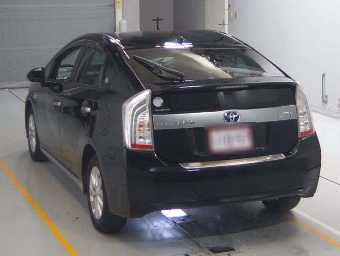 TOYOTA PRIUS PHV 2014 Image 6