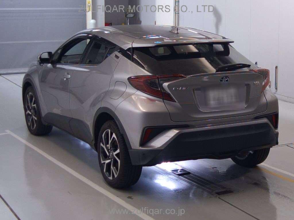 TOYOTA C-HR 2017 Image 6